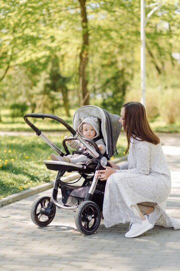 Top Favorite baby strollers on the market & guides to buy
